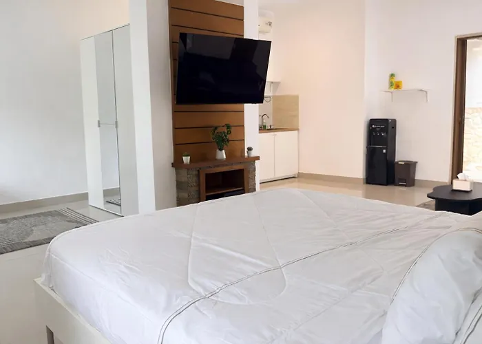 Acqua Seminyak Villa Legian (Bali)