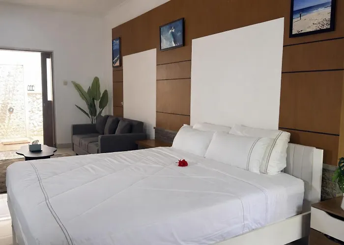 Acqua Seminyak Villa *