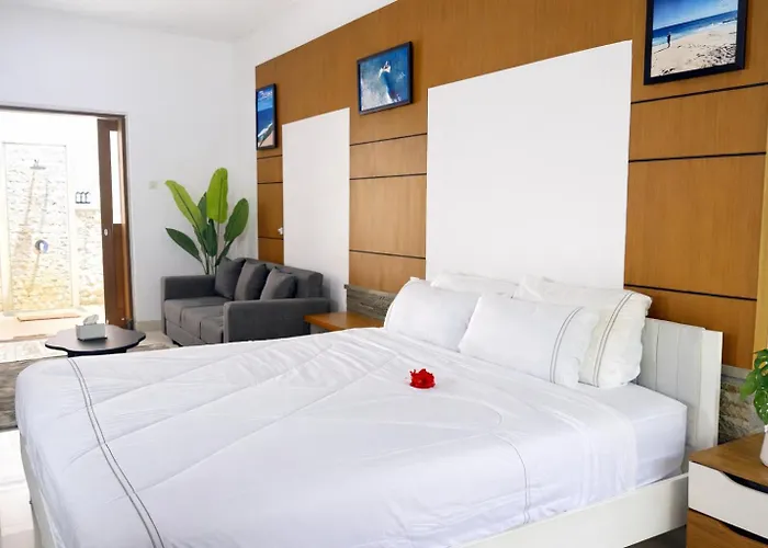 Acqua Seminyak Villa *